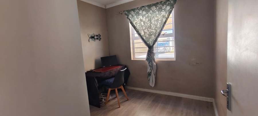 2 Bedroom Property for Sale in Strandfontein Western Cape